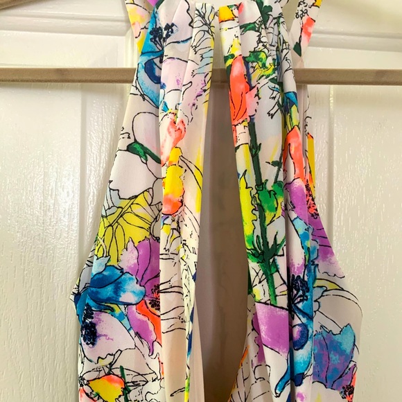 Express Flower Print Halter Neck Style Dress - Picture 9 of 10